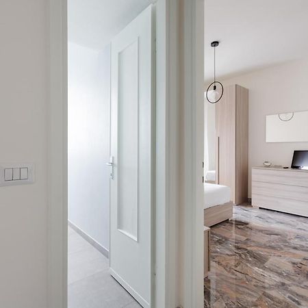 Dergano Comfy Apartment - 250 M Far From M3 Milan Luaran gambar