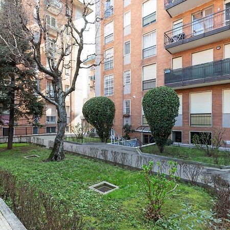 Dergano Comfy Apartment - 250 M Far From M3 Milan Luaran gambar