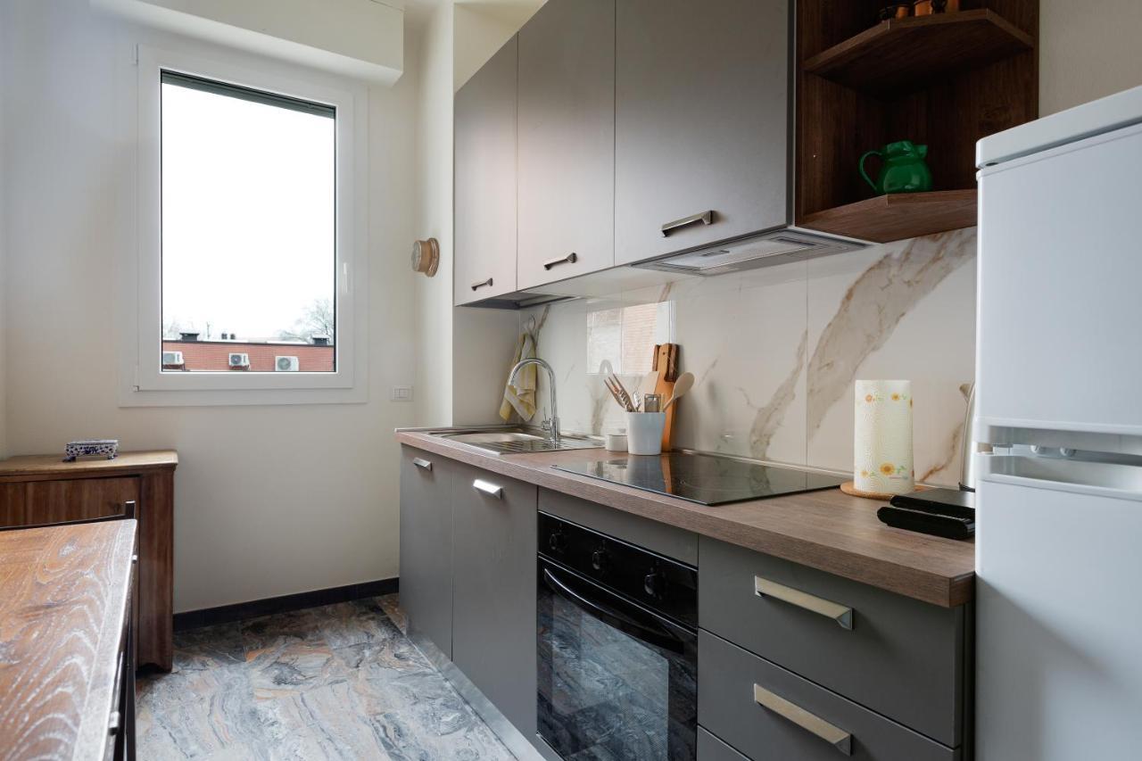 Dergano Comfy Apartment - 250 M Far From M3 Milan Luaran gambar
